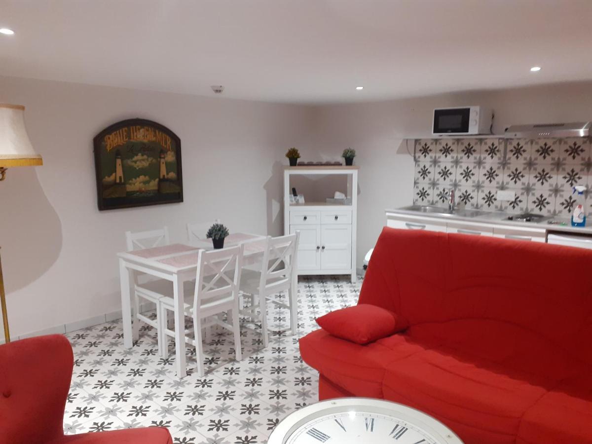 Hotel De Charme La Bonne Adresse - Logis Hotels Гавр Экстерьер фото
