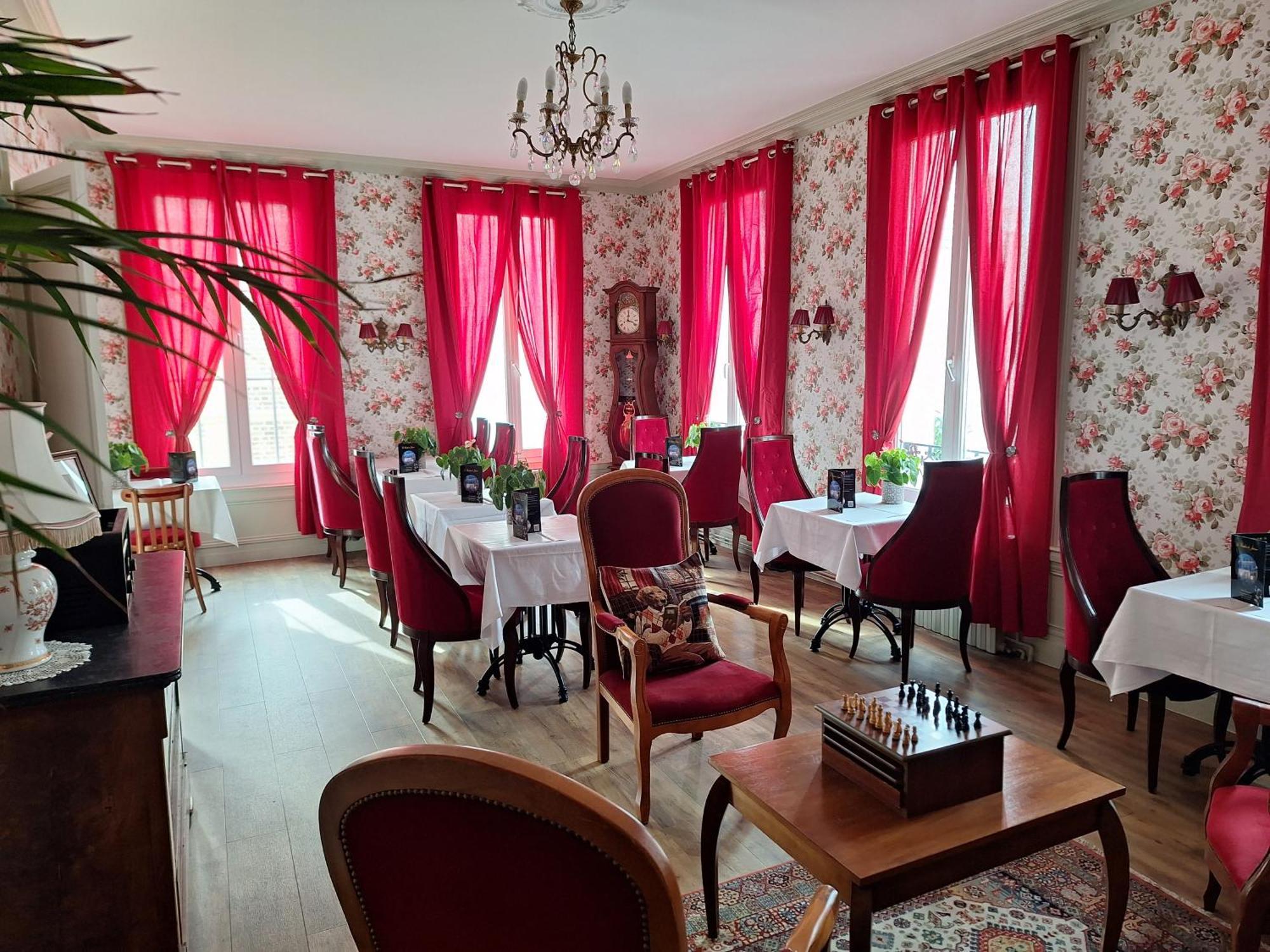 Hotel De Charme La Bonne Adresse - Logis Hotels Гавр Экстерьер фото