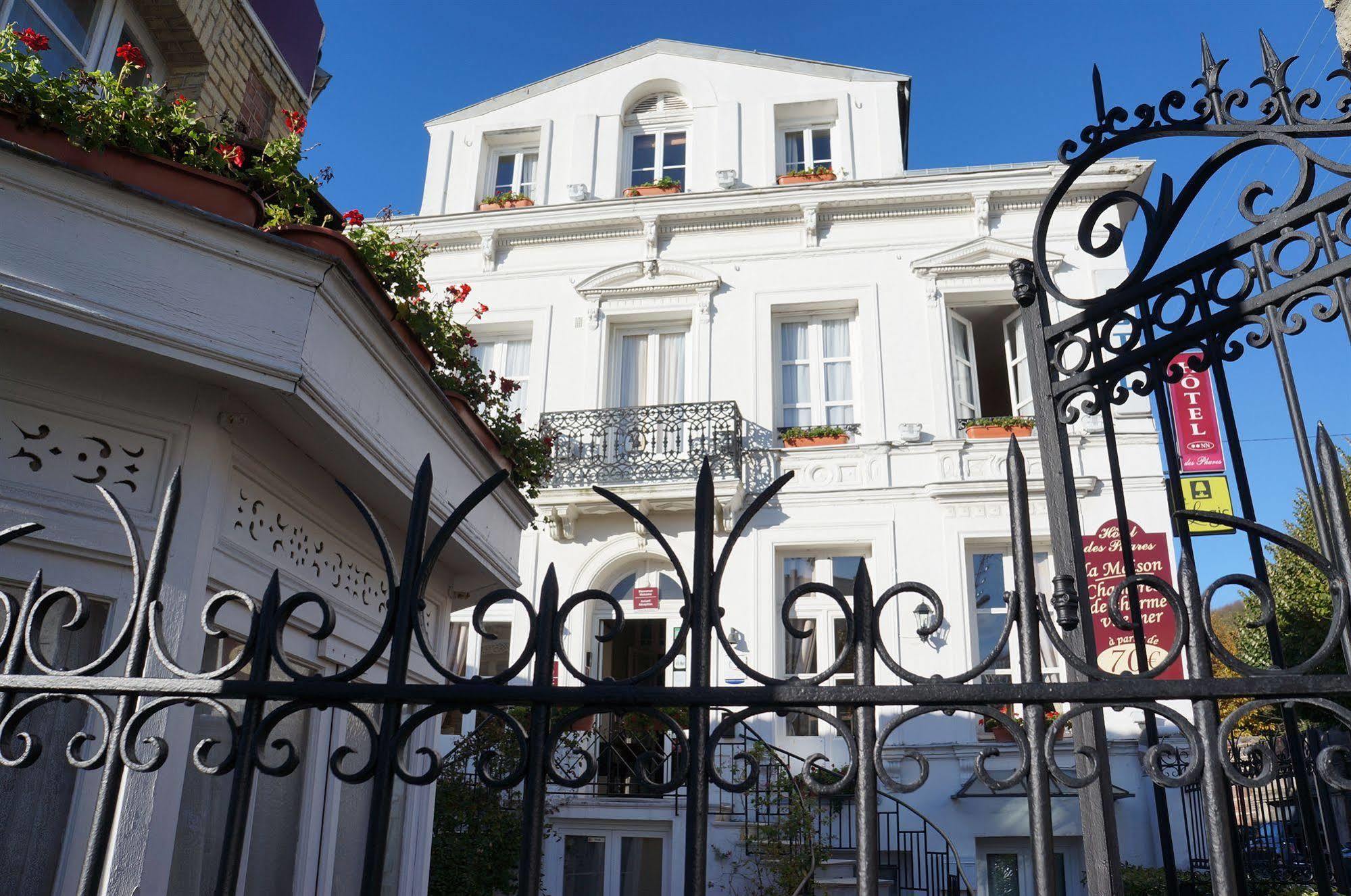Hotel De Charme La Bonne Adresse - Logis Hotels Гавр Экстерьер фото